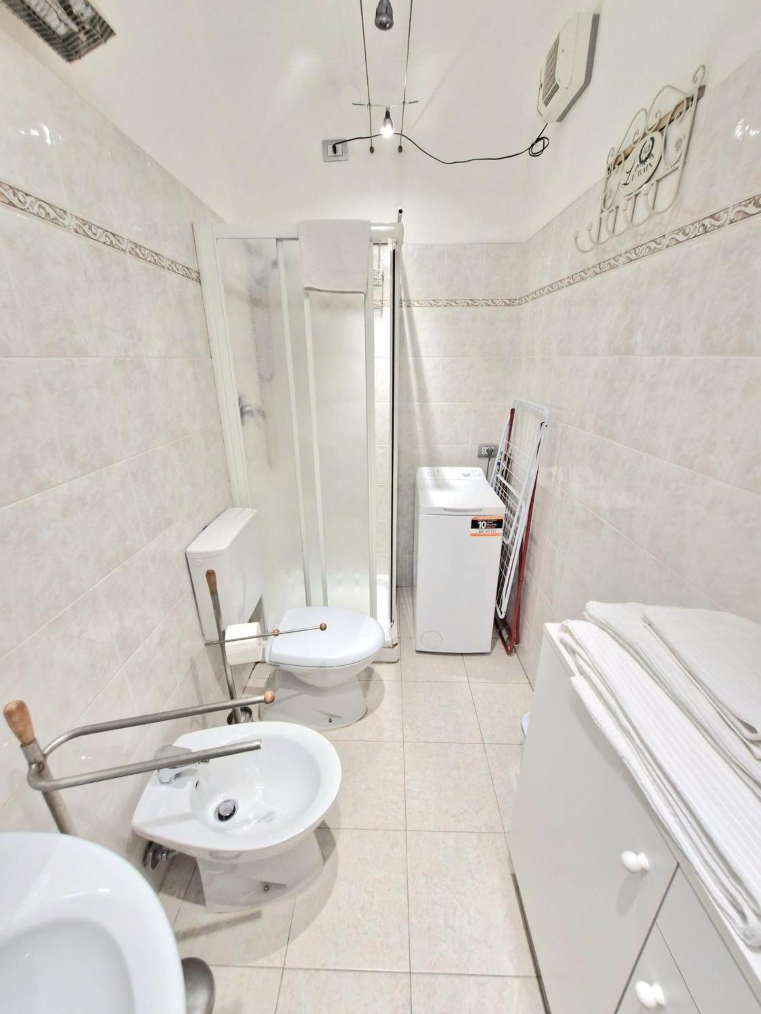 Rvh Apartment Sanremo Esterno foto