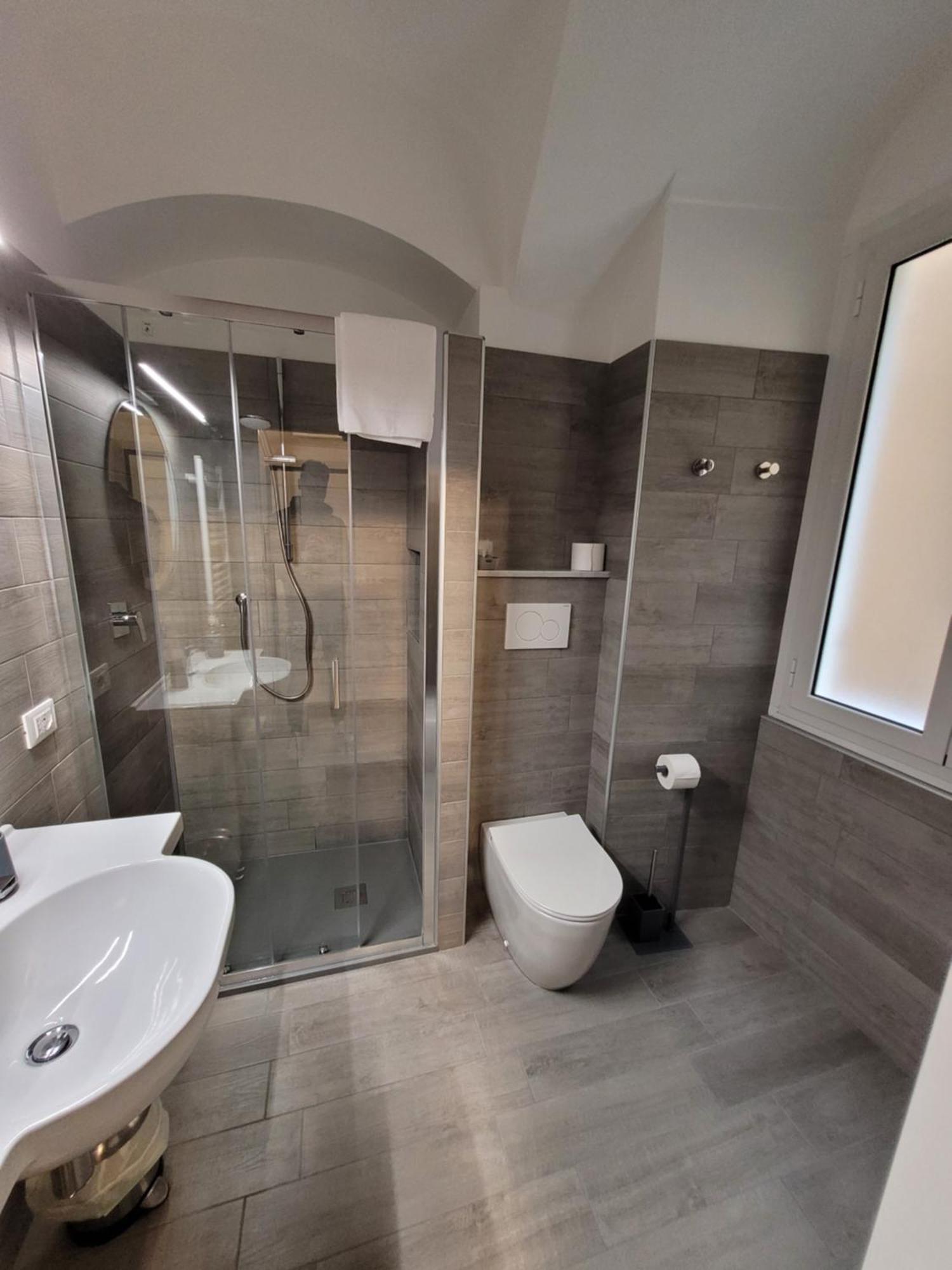 Rvh Apartment Sanremo Esterno foto